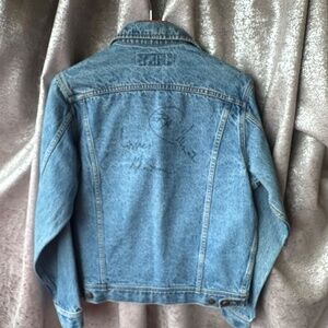 CALLING ALL “DESPERATE HOUSEWIVES” TV SHOW FANS!! Autographed LEE Denim Jacket